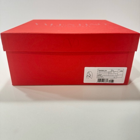 NWT/NWB Valentino Garavani Roman Stud Crystal-Embellished Shoulder Bag - PP Pink - Picture 6 of 17